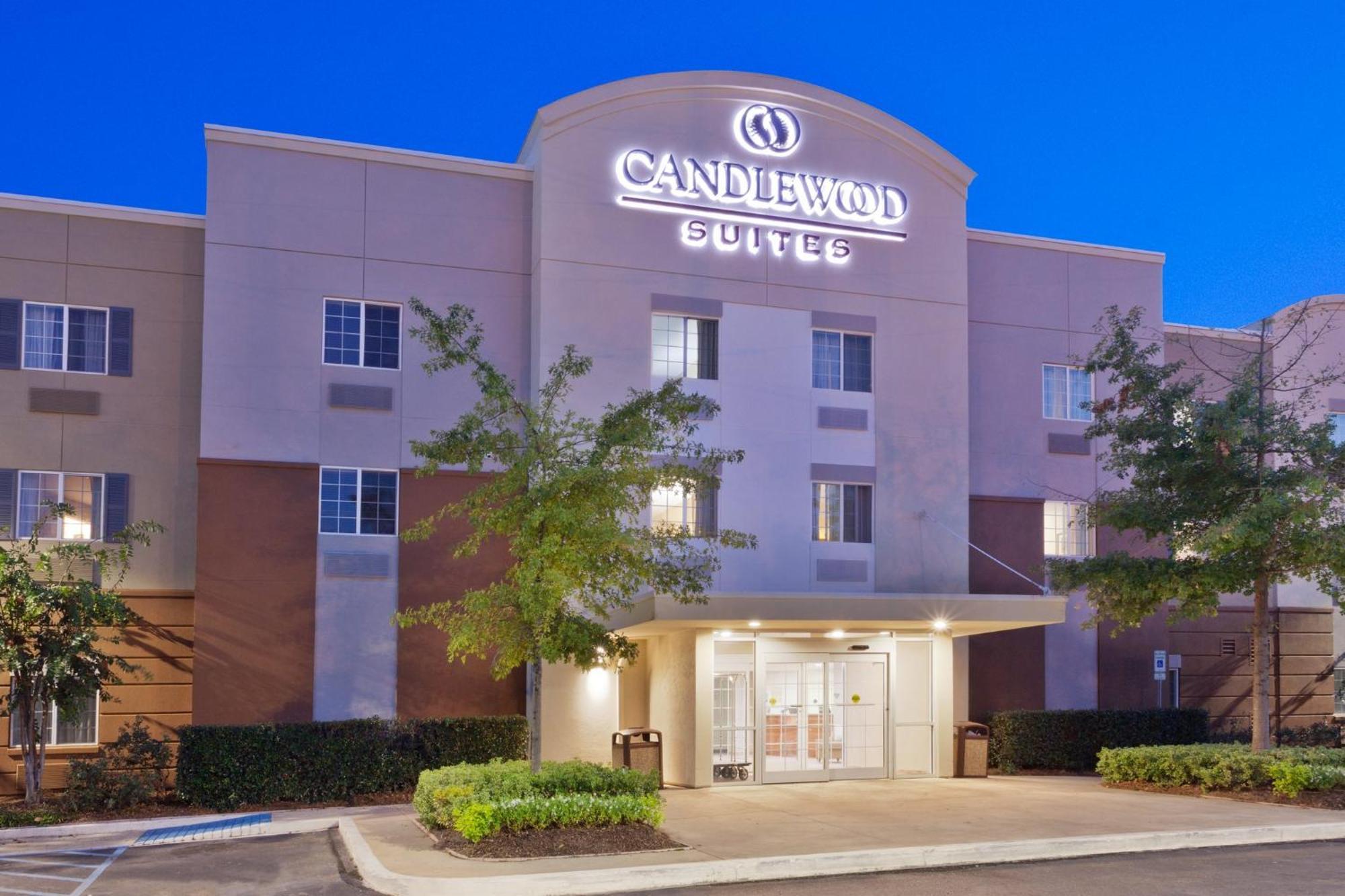 แคนเดิ้ลวูด สวีท อีสต์เชส พาร์ค Hotel มอนต์โกเมอรี ภายนอก รูปภาพ